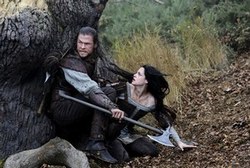 Chris Hemsworth and Kristin Stewart in Snow White and the Huntsman