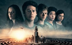 Dylan O'Brien, Kaya Scodelario, Thomas Brodie-Sanster, Ki Hong Lee prepare for the end of the maze in the top 2018 action film Maze Runner: Death Cure. 